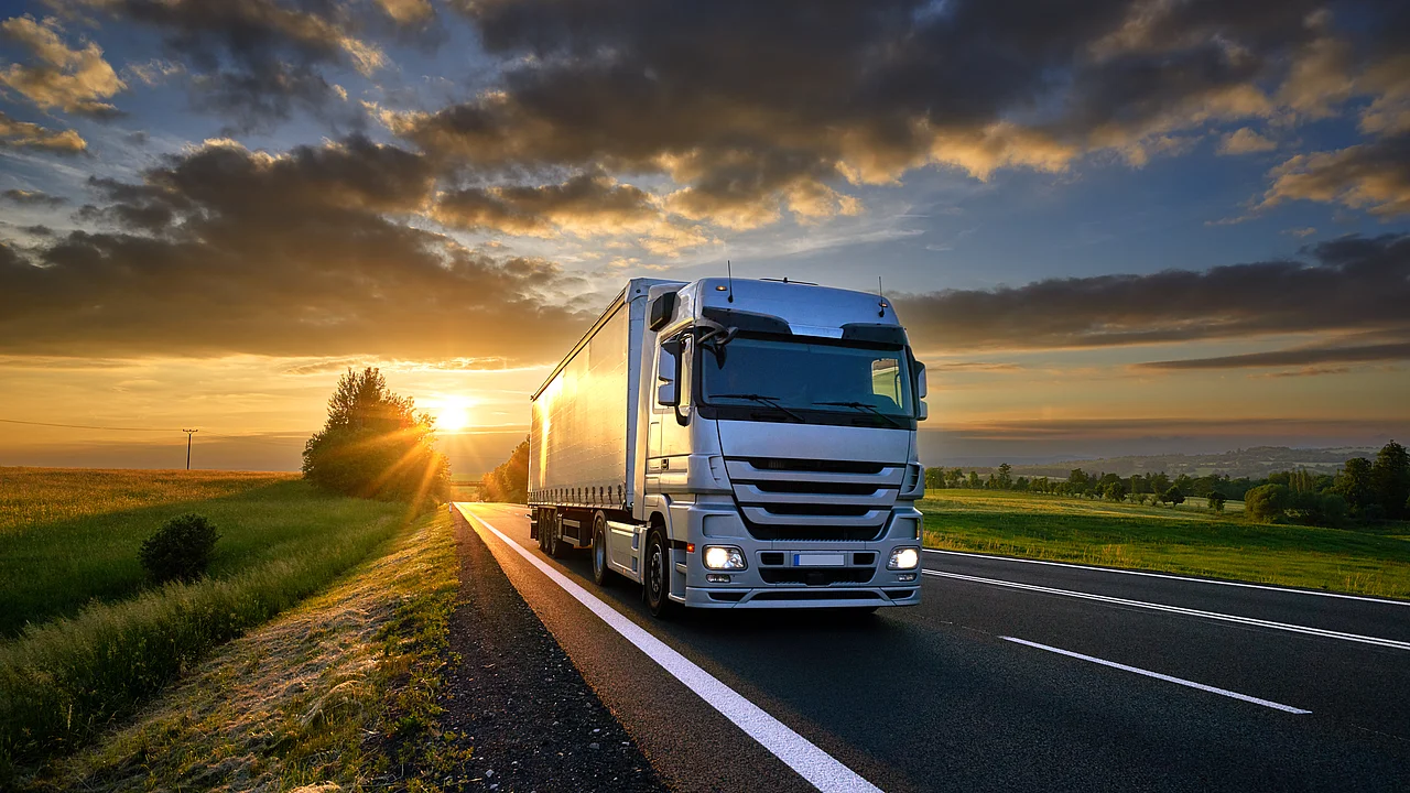 Refrigerators in trucks with Secop DC compressors